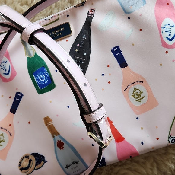 NWT Kate Spate Triple Gusset Pink Dawn Champagne Crossbody ๐พ ๐ - Picture 4 of 16